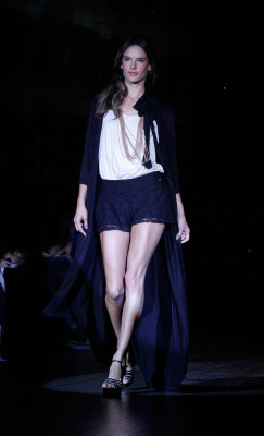 Alessandra Ambrosio pic #662500