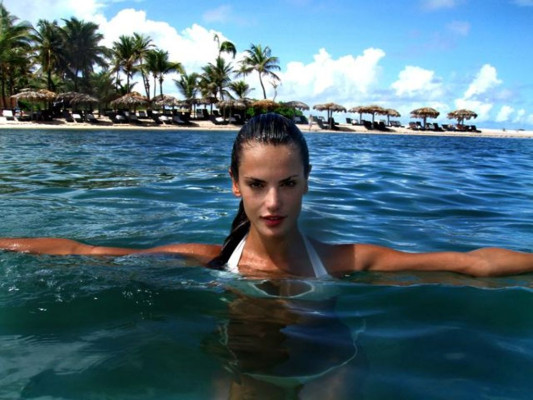 photo 3 in Alessandra gallery [id140773] 2009-03-13 00:00:00