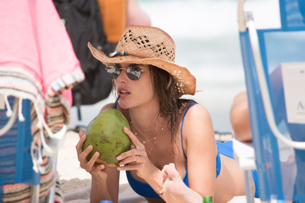 Alessandra Ambrosio pic #1129384