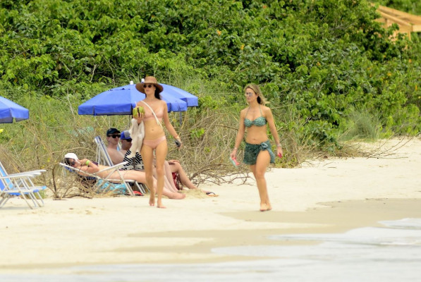 Alessandra Ambrosio pic #1129484