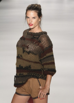 Alessandra Ambrosio pic #456636