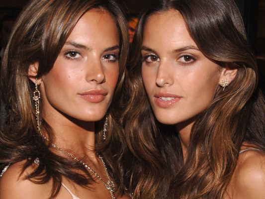 Alessandra Ambrosio pic #338984