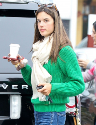 Alessandra Ambrosio pic #616407