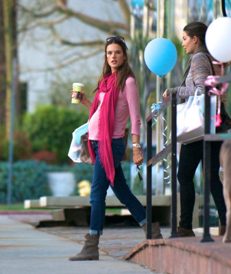 Alessandra Ambrosio pic #471244