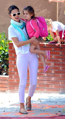 Alessandra Ambrosio pic #532370