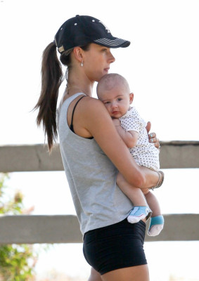 Alessandra Ambrosio pic #554526