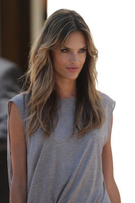 Alessandra Ambrosio pic #198571