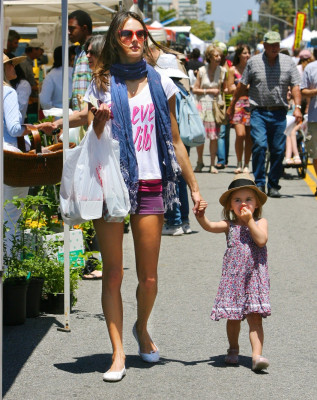 Alessandra Ambrosio pic #482562