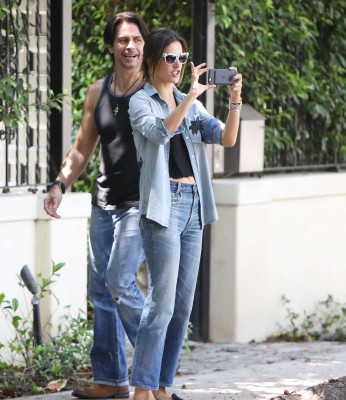 Alessandra Ambrosio pic #893953