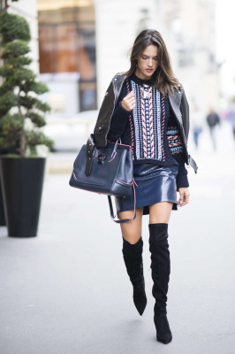 Alessandra Ambrosio pic #915506