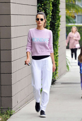Alessandra Ambrosio – Out in Brentwood