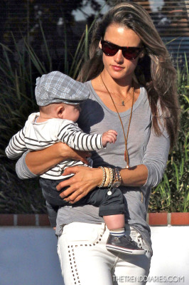 Alessandra Ambrosio pic #607376