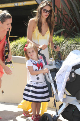 Alessandra Ambrosio pic #561272