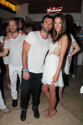 Alessandra Ambrosio pic #595542