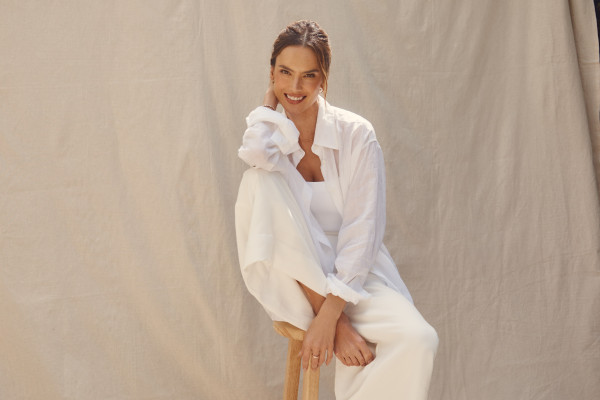 Alessandra Ambrosio 