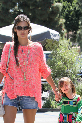 Alessandra Ambrosio pic #627927