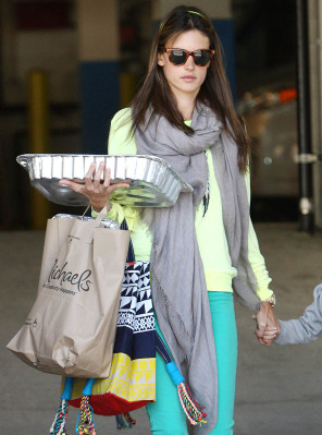 Alessandra Ambrosio pic #610702