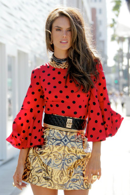 Alessandra Ambrosio pic #674020