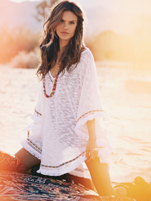 Alessandra Ambrosio pic #707038