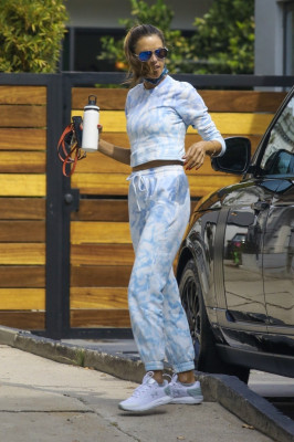 Alessandra Ambrosio is seen in Los Angeles // 06.10.2020