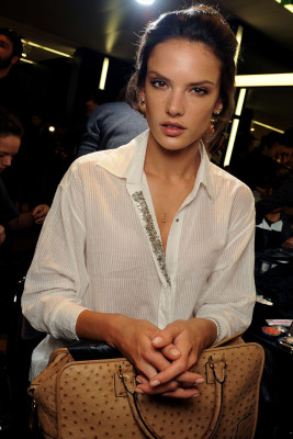 Alessandra Ambrosio pic #300500