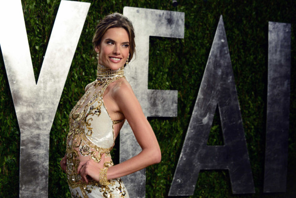Alessandra Ambrosio pic #680357