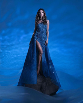 Alessandra Ambrosio by Sarah Krick for Numero Russia // Summer 2021