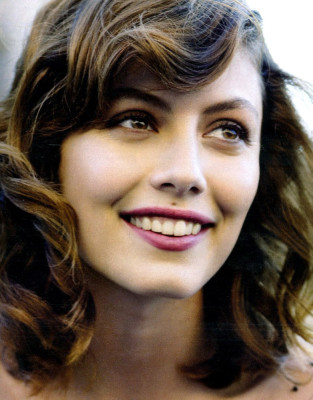 Alessandra Mastronardi pic #315918