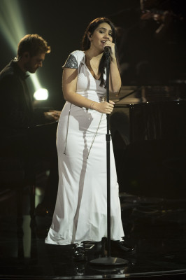 Alessia Cara - American Music Awards 11/19/2017