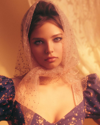 Alesya Kafelnikova pic #1194374