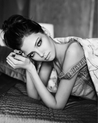 Alesya Kafelnikova pic #937377