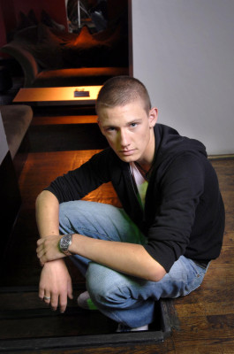 photo 29 in Pettyfer gallery [id245143] 2010-02-24 00:00:00