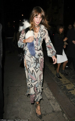 photo 19 in Alexa Chung gallery [id758785] 2014-09-15 00:00:00