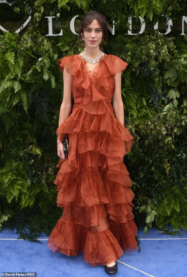 photo 24 in Alexa Chung gallery [id1188073] 2019-06-25 00:00:00