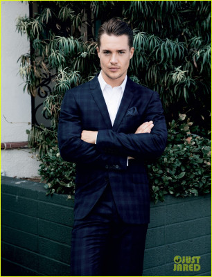 Alexander Dreymon - Da Man Magazine (2015)