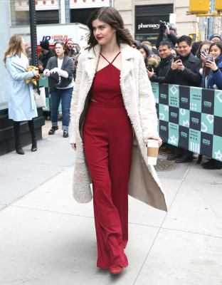 Alexandra Daddario pic #1036264