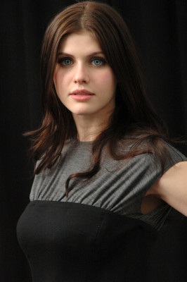 Alexandra Daddario pic #619430