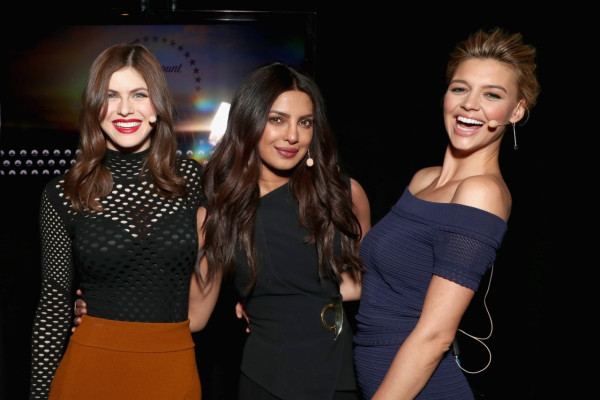 Alexandra Daddario pic #951794