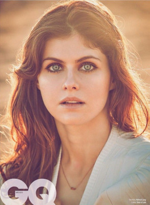Alexandra Daddario pic #955686