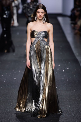 Alberta Ferretti Autumn/Winter 2019 Fashion Show in Milan