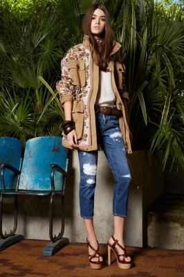 Alexandra Micu - Dsquared2 Resort 2020 Collection
