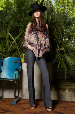 Alexandra Micu - Dsquared2 Resort 2020 Collection
