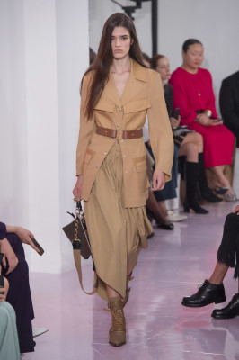 Alexandra Micu - Chloe Spring/Summer Fashion Show in Paris