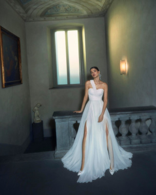 Alexandra Micu for Atelier Emé