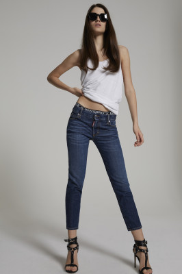 Alexandra Micu - DSquared2