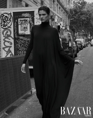 Alexandra Micu - Harper&#039;s Bazaar Taiwan 2022