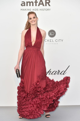 Alexina Graham – amfAR Cannes Gala 2019