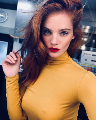 Alexina Graham pic #1251099