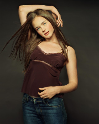 photo 14 in Alexis Bledel gallery [id216652] 2009-12-03 00:00:00