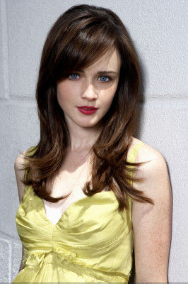 photo 14 in Alexis Bledel gallery [id318176] 2010-11-26 00:00:00